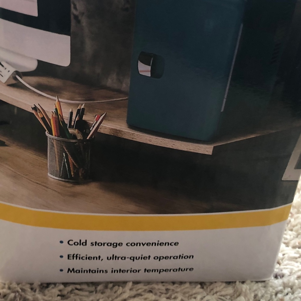 Mini fridge